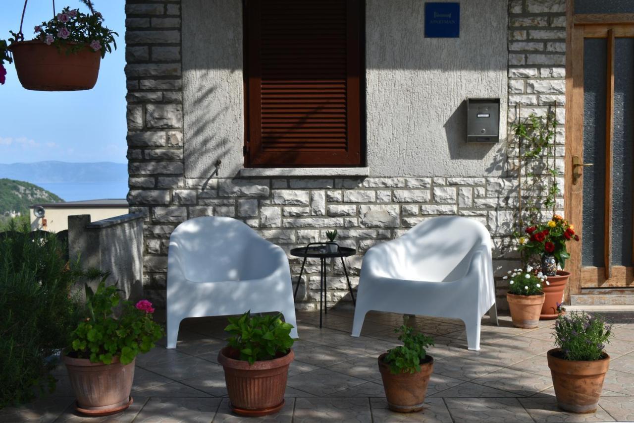 Apartmani Grejs Labin  Bagian luar foto